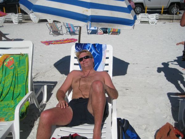 Pauly on the beach
