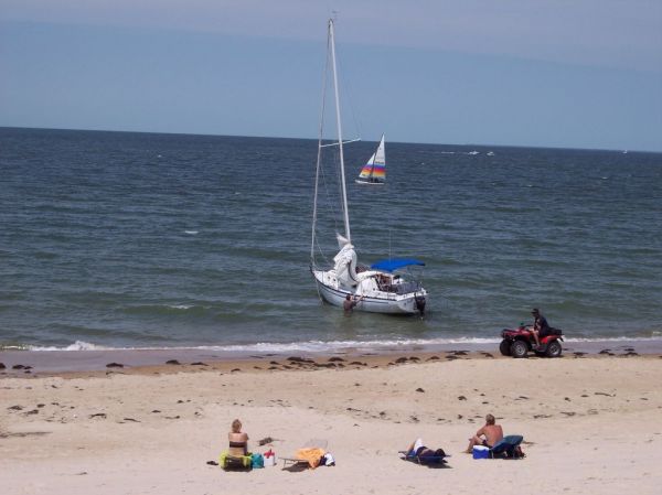 sail_aground_1.jpg